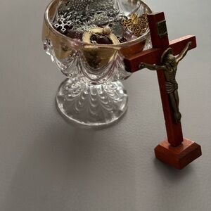 Christian inspired Mystery Jewelry Crystal/gold cup And Wooden Cross
